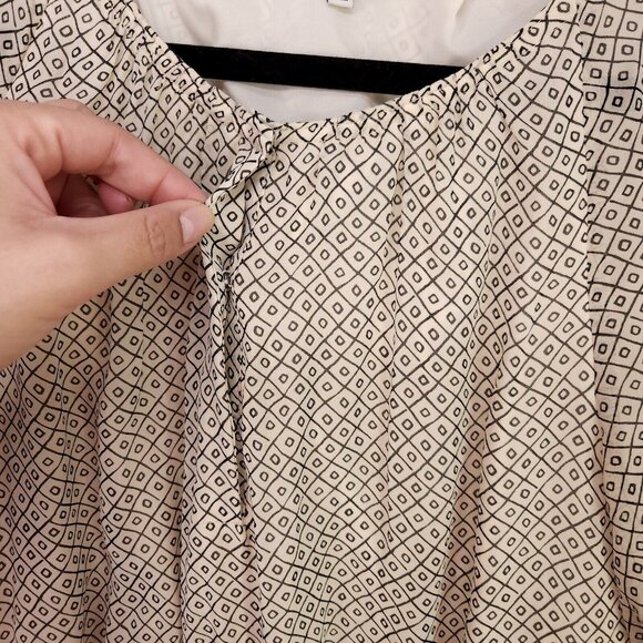 Madewell 100% Silk Dress Size 6 Pockets Baby Doll Elastic Waist Sheer Sleeve - Picture 10 of 12